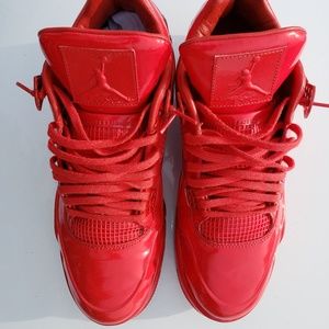 Jordan's 4 RETRO